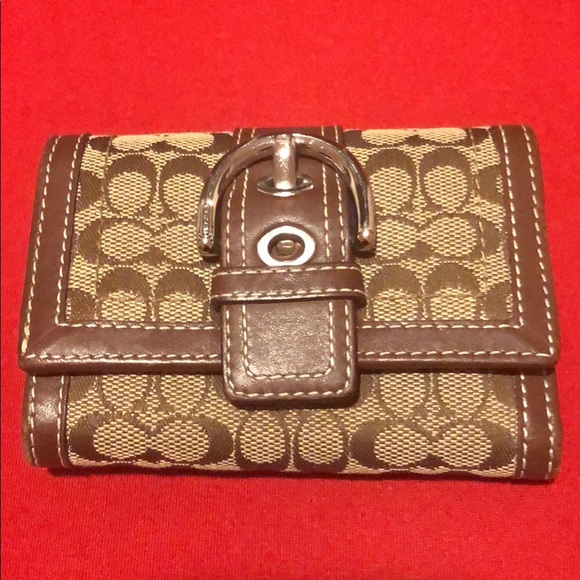 🟡COACH Signature Canvas Trifold Wallet - Picture 1 of 4